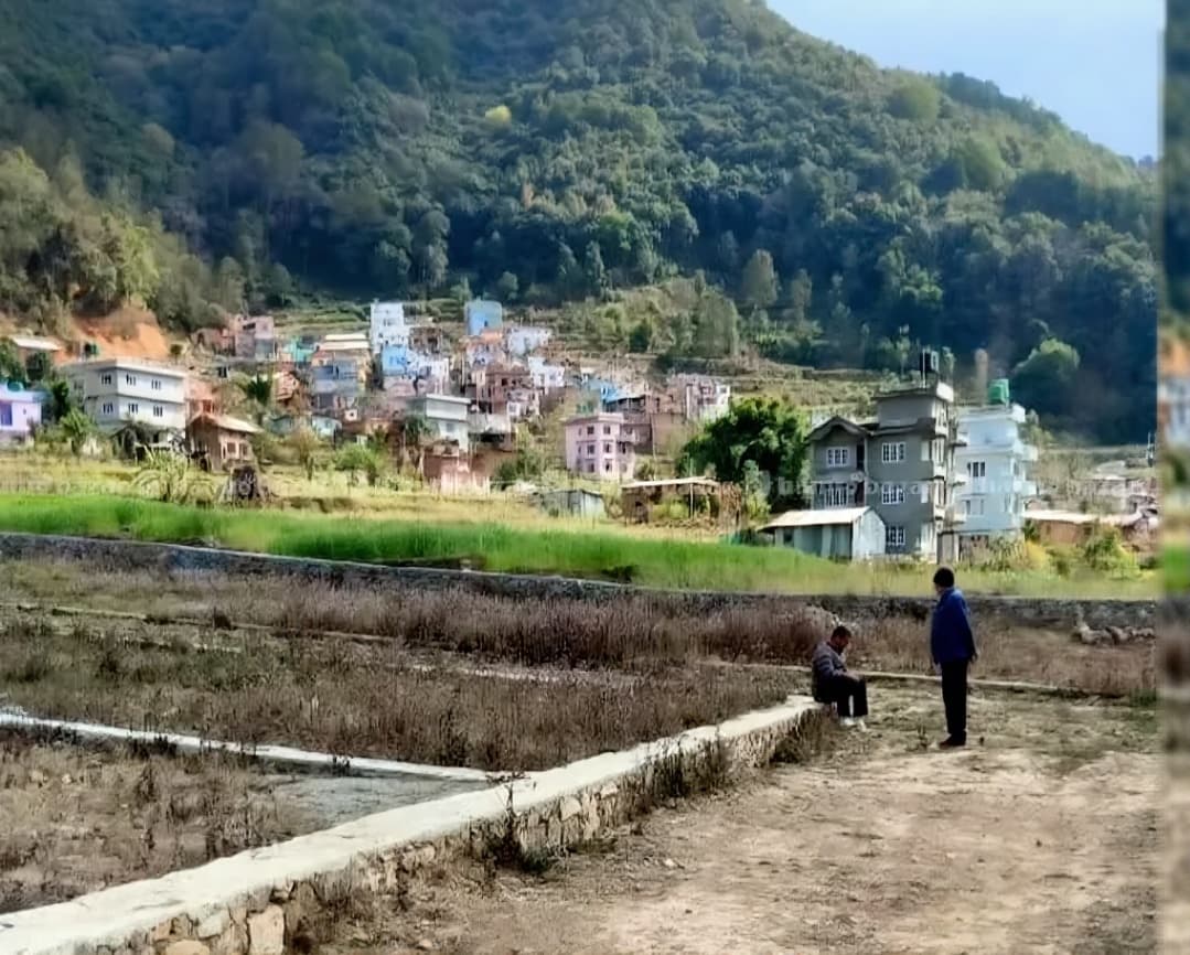 LAND ON SALE AT BISTACHAP